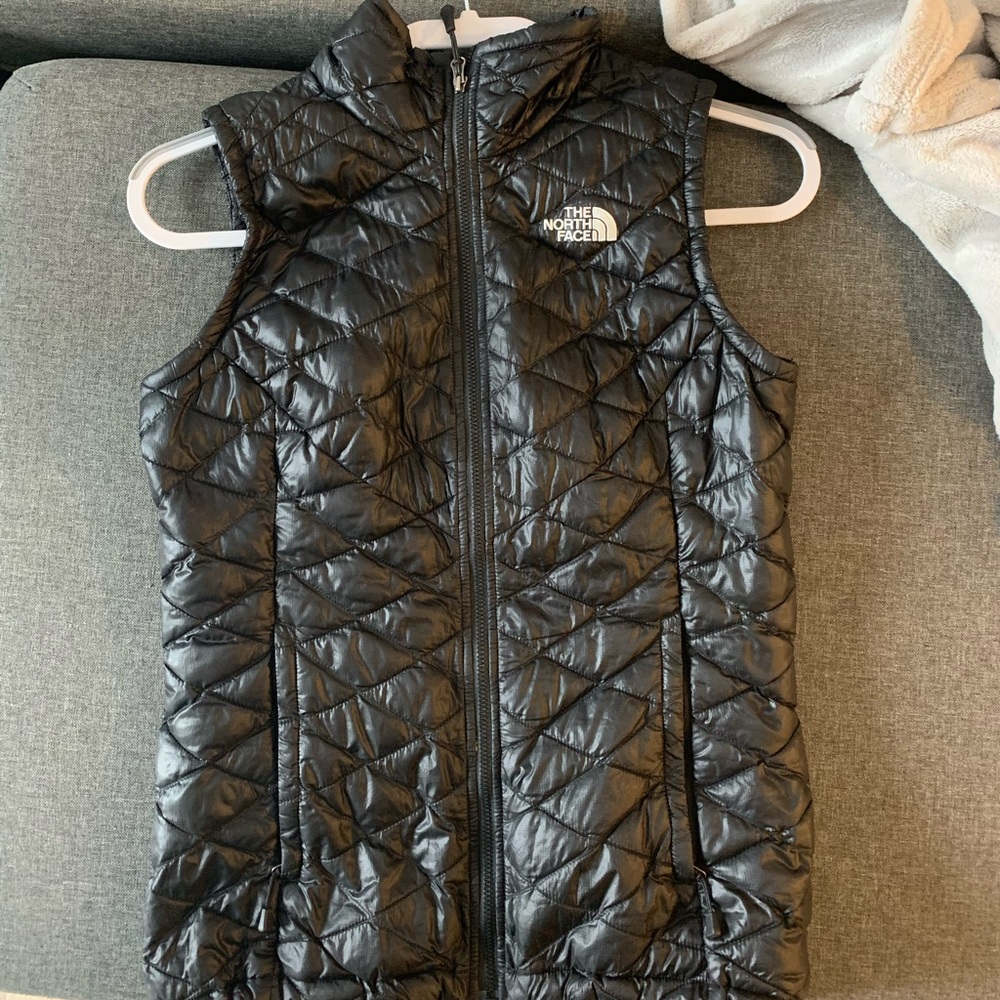 North face light puffer vest